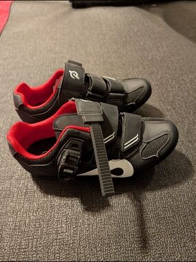 Peloton Black and Red Women's Cycling Shoes with Ratchet Closure. With Box.